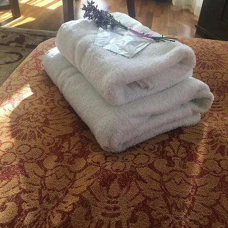 Haz Az Erdo Szelen * Bánk