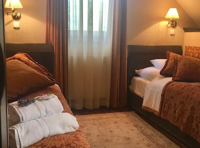 Haz Az Erdo Szelen Hotel Bánk
